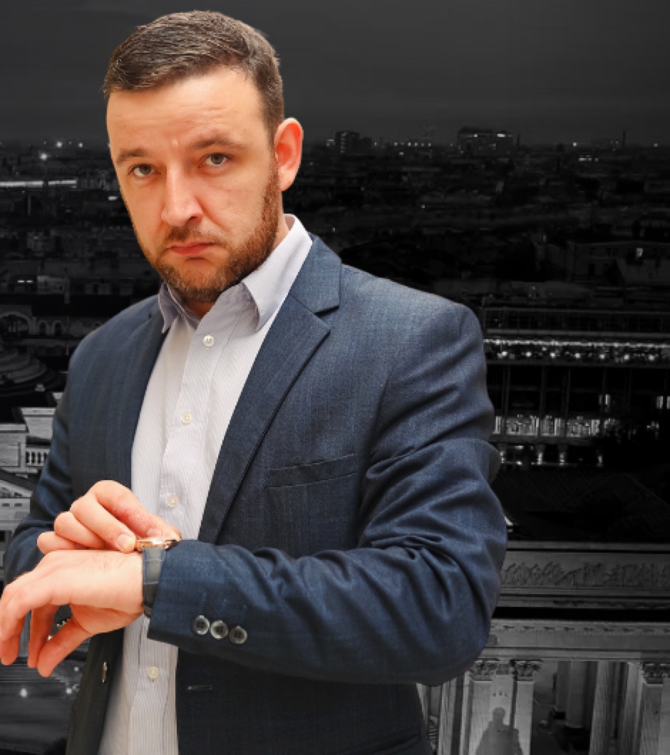 Иван Долгих, брокер по недвижимости в Москве и Санкт-Петербурге